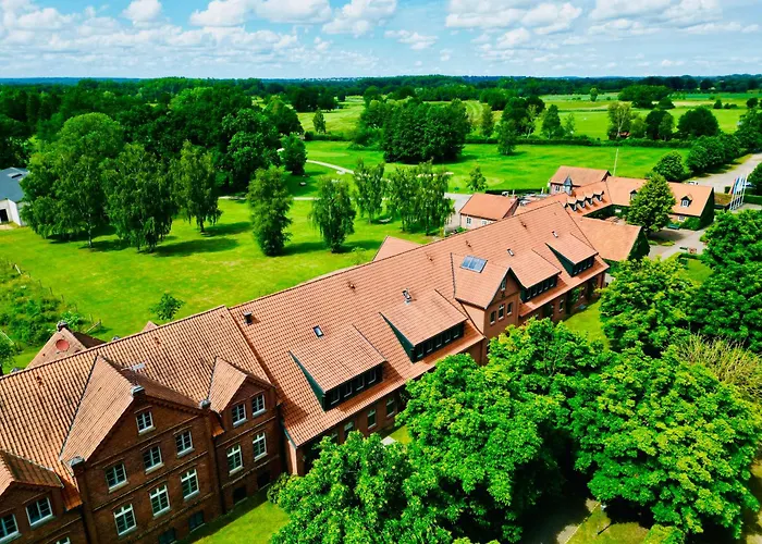 Schloss Luedersburg Golf & Spa