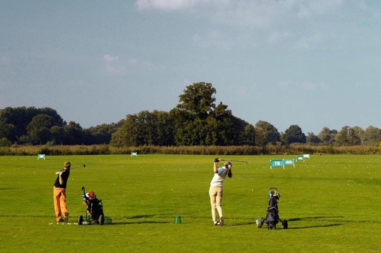 Schloss Golf & Hotel