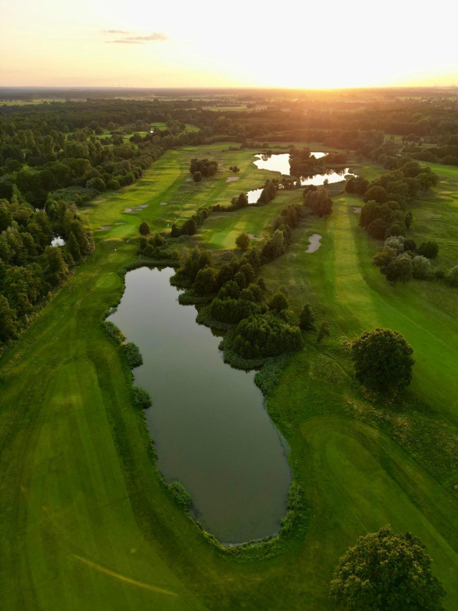 Hotel Schloss Golf & 4*