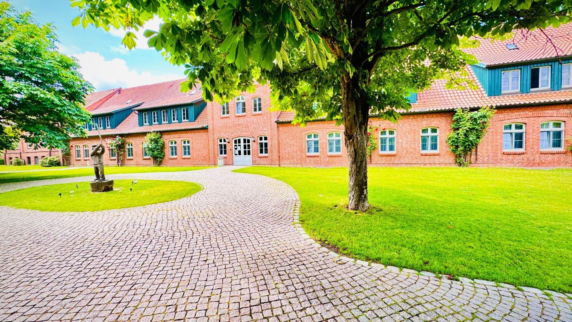 Schloss Golf & Hotel