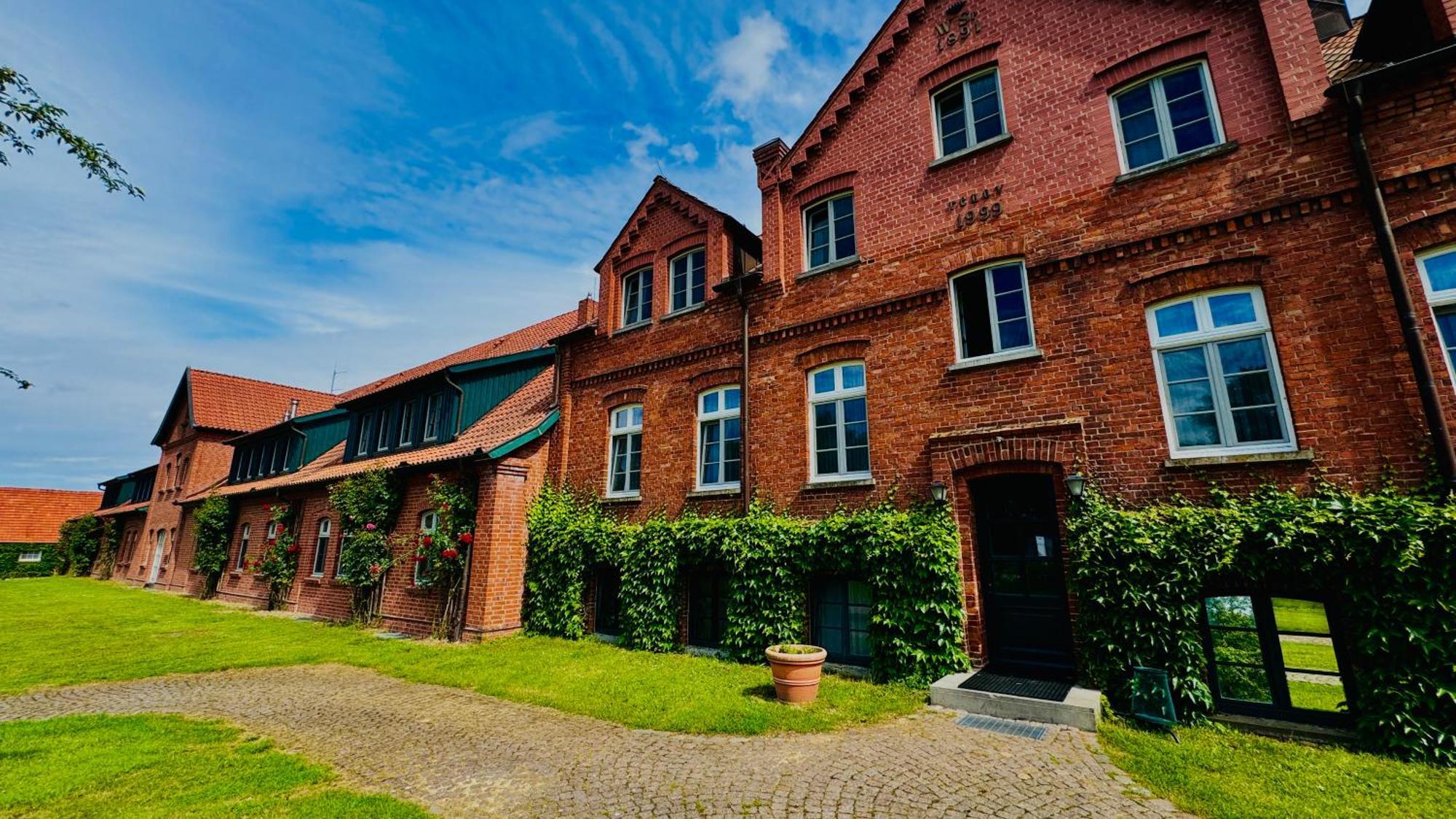 Hotel Schloss Golf & Luedersburg