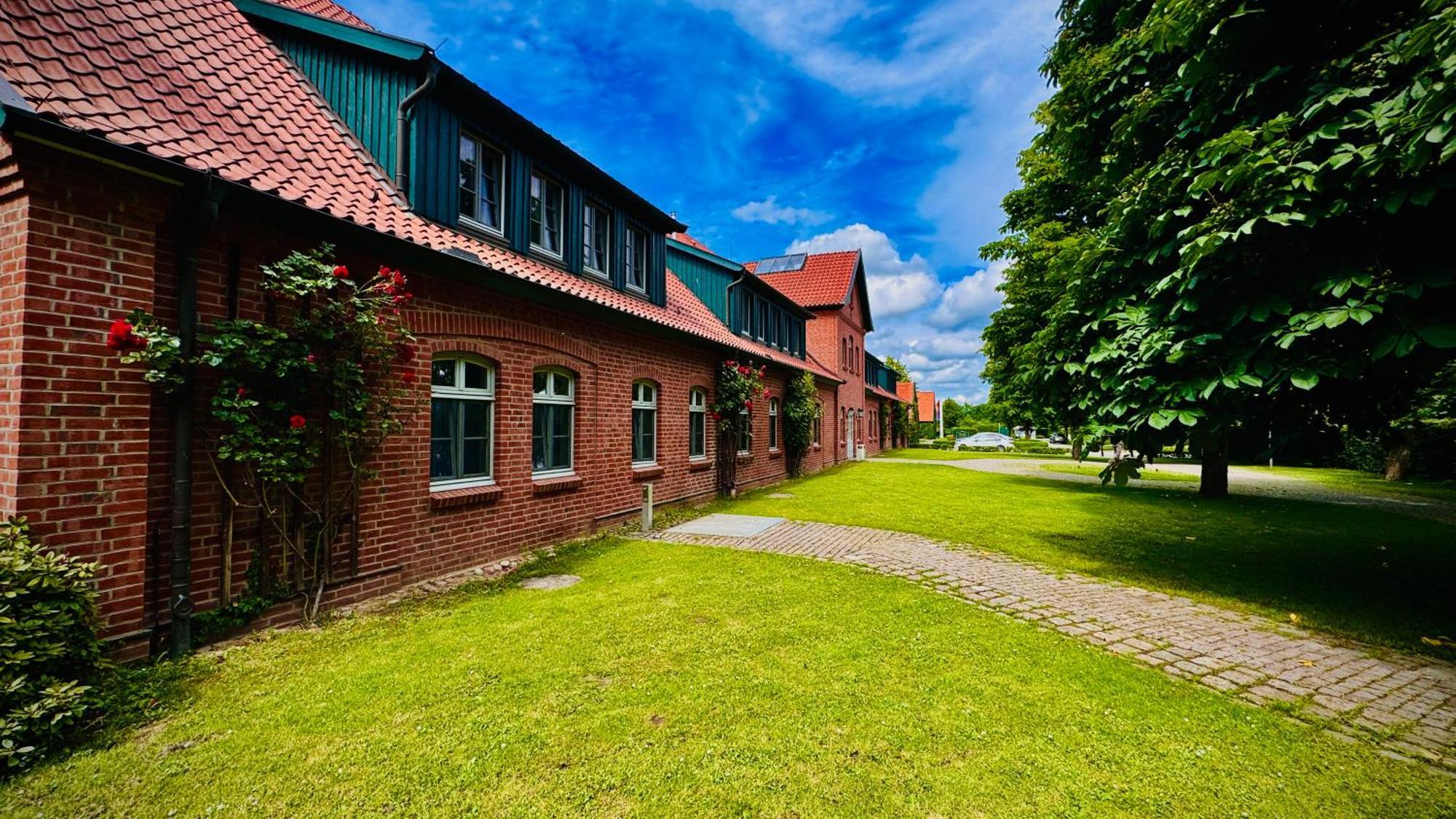 Schloss Golf & 4* Luedersburg